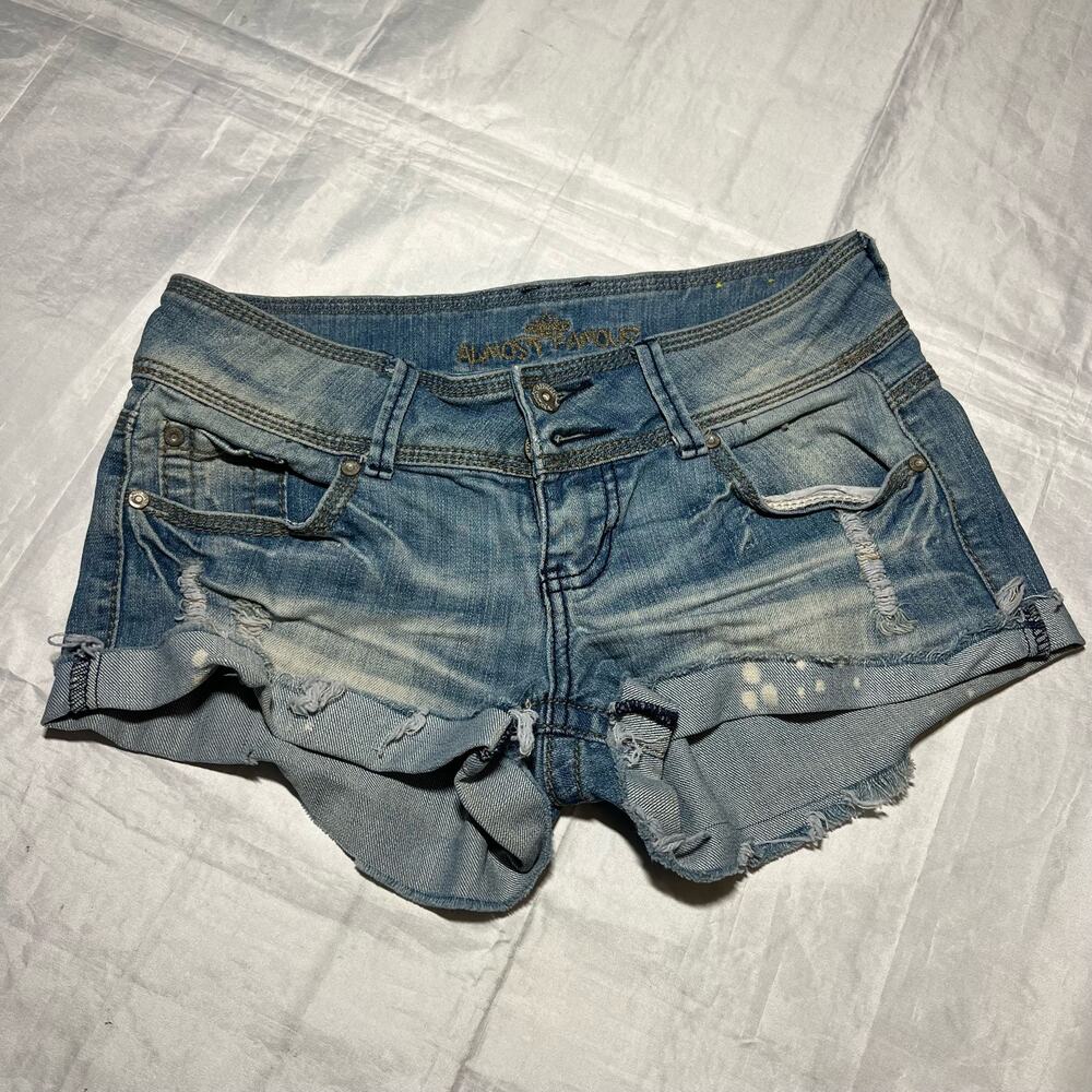 Almost Famous Shorts 7